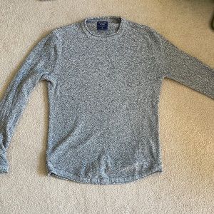 Abercrombie & Fitch men’s heathered sweater in size medium